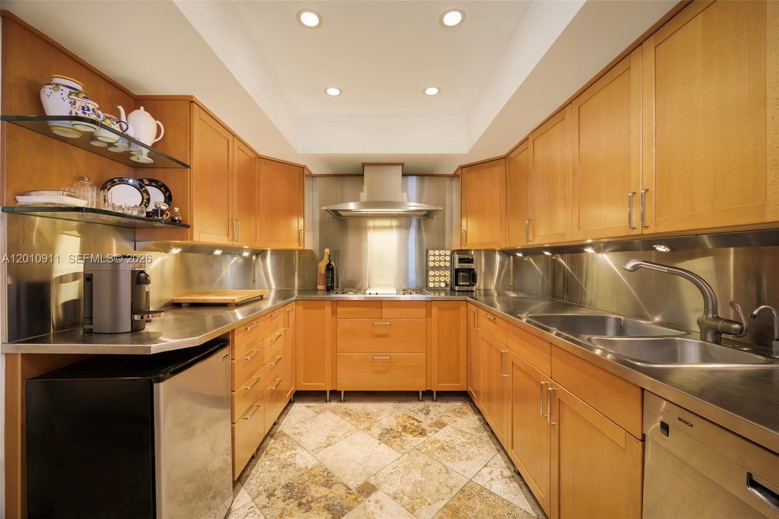 200 Ocean Lane Dr 401 photo 12