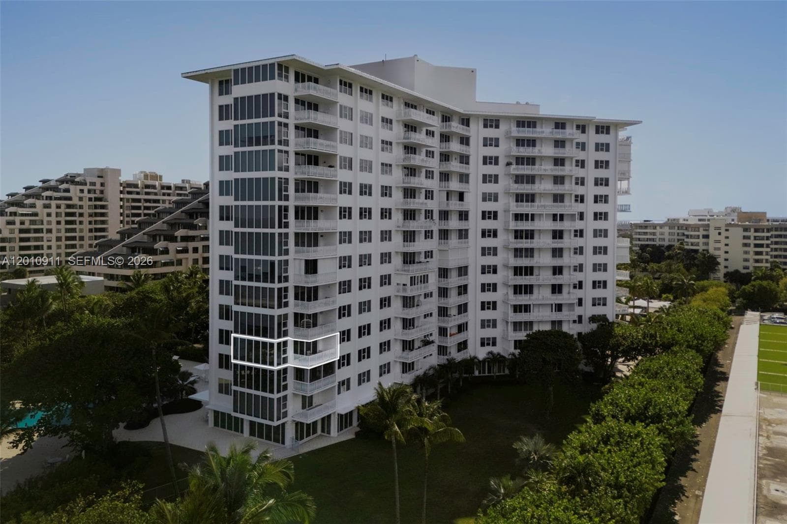 200 Ocean Lane Dr 401 photo 24