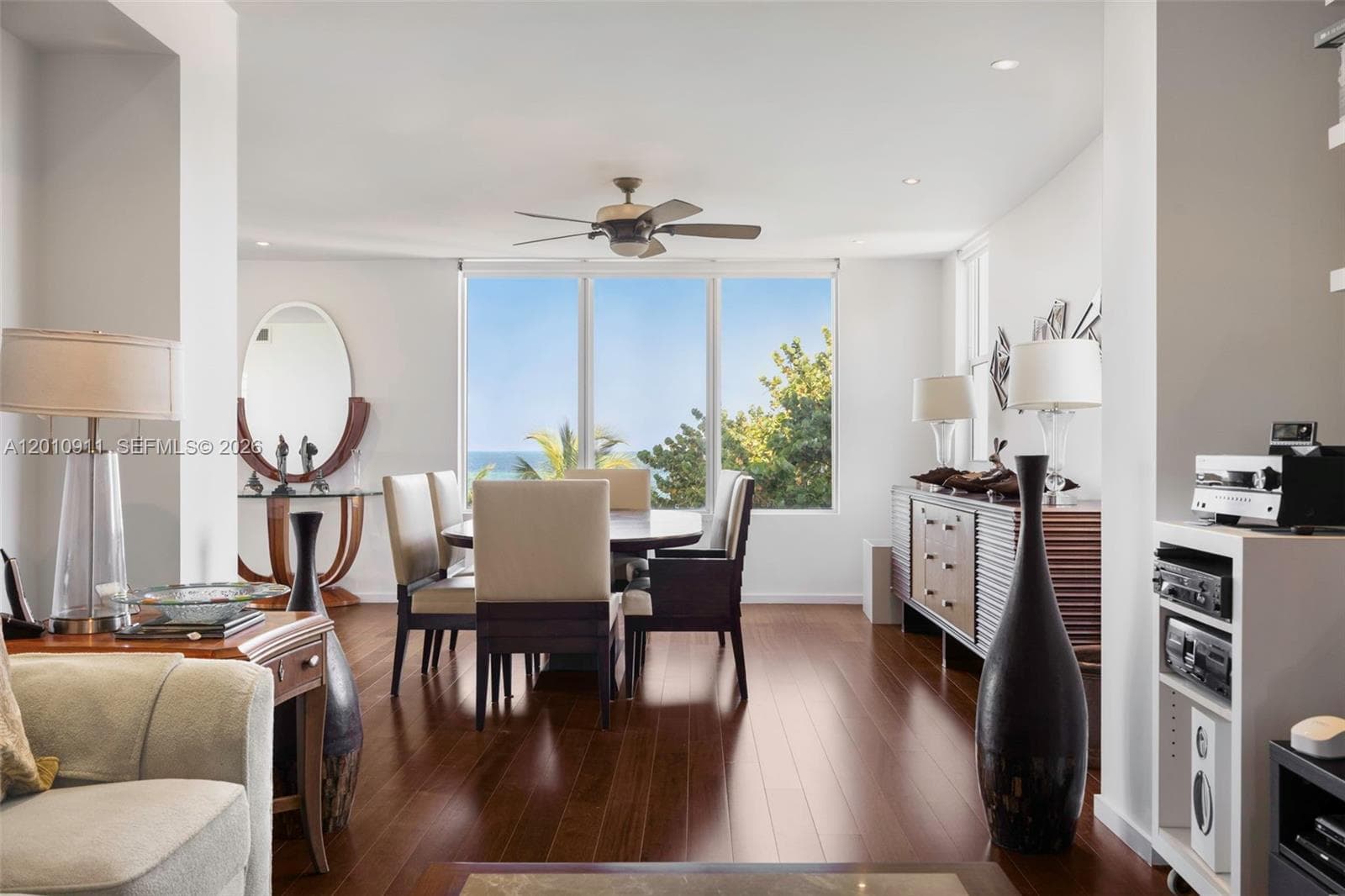 200 Ocean Lane Dr 401 photo 4
