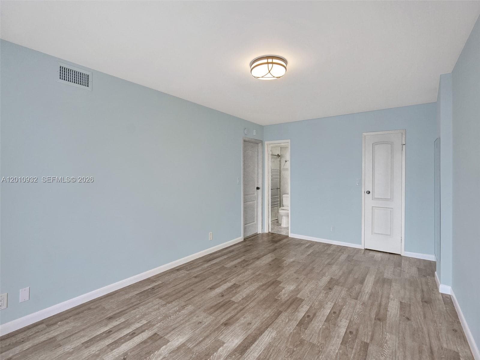 2001 Atlantic Shores Blvd 419 photo 15