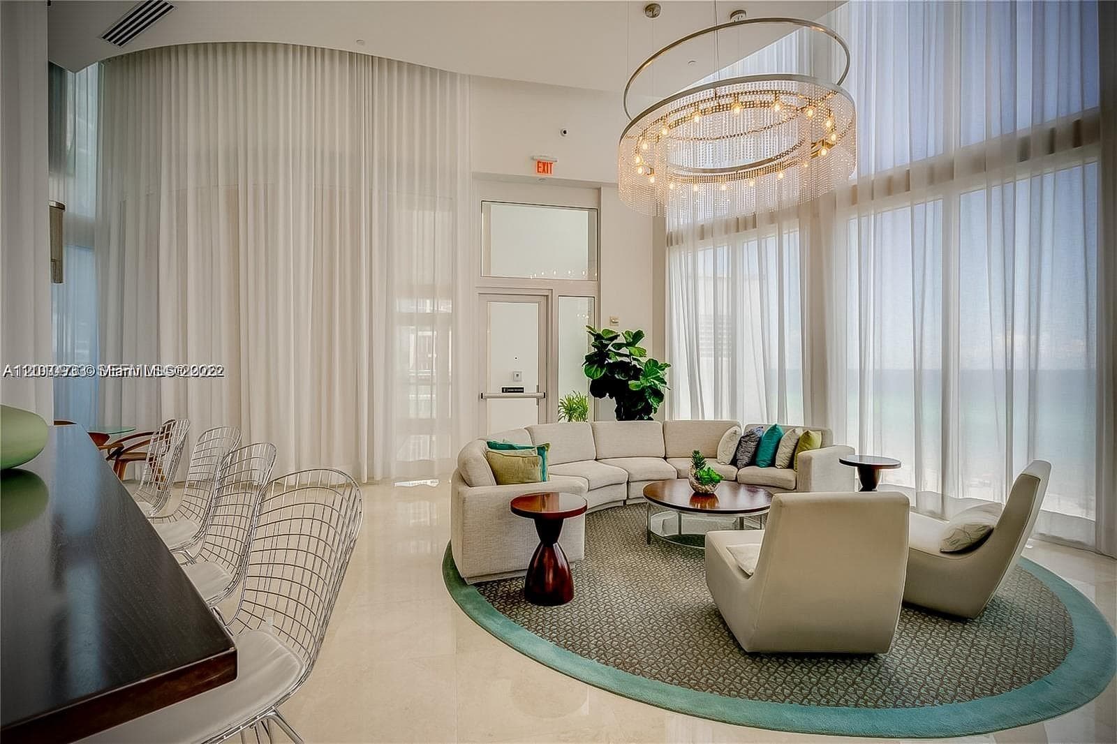 15811 Collins Ave 2802 photo 3