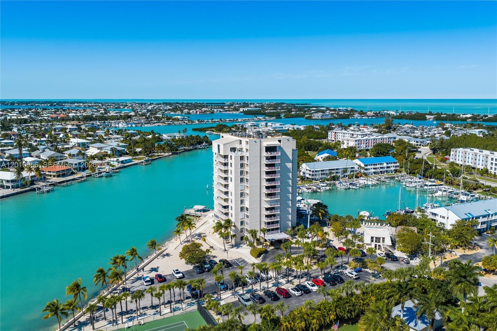 2000 Coco Plum Dr 1