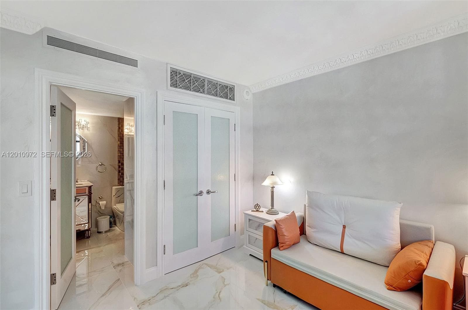 9801 Collins Ave 20T photo 13