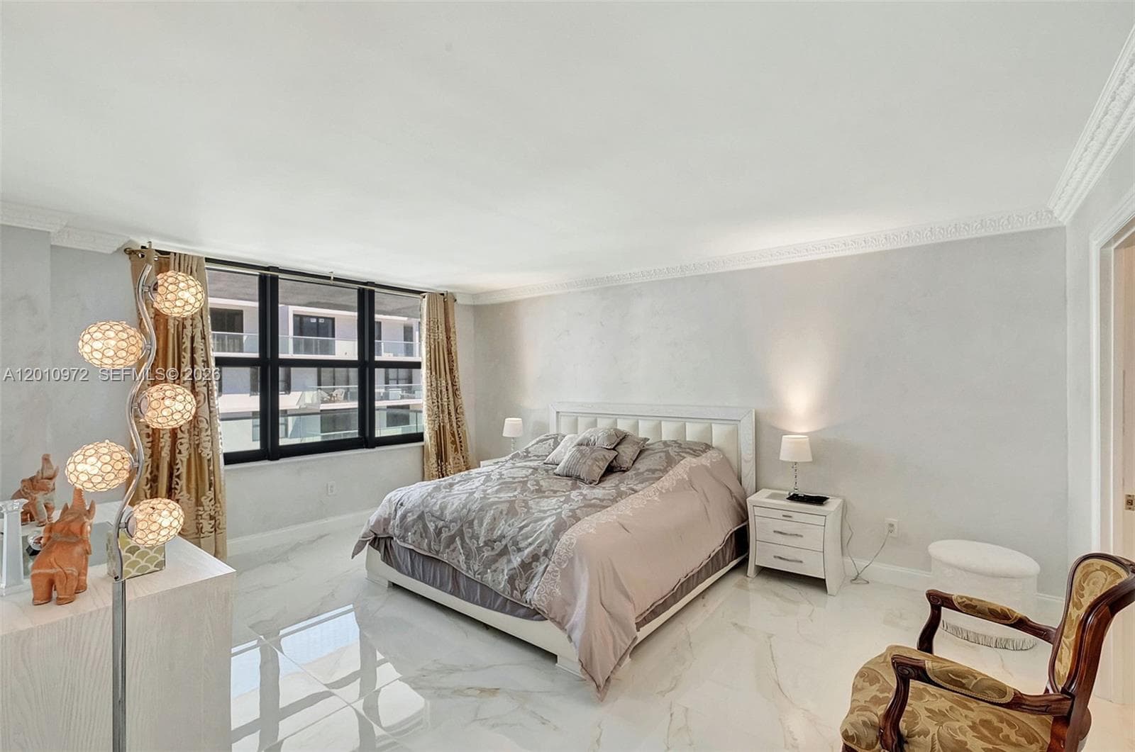 9801 Collins Ave 20T photo 16