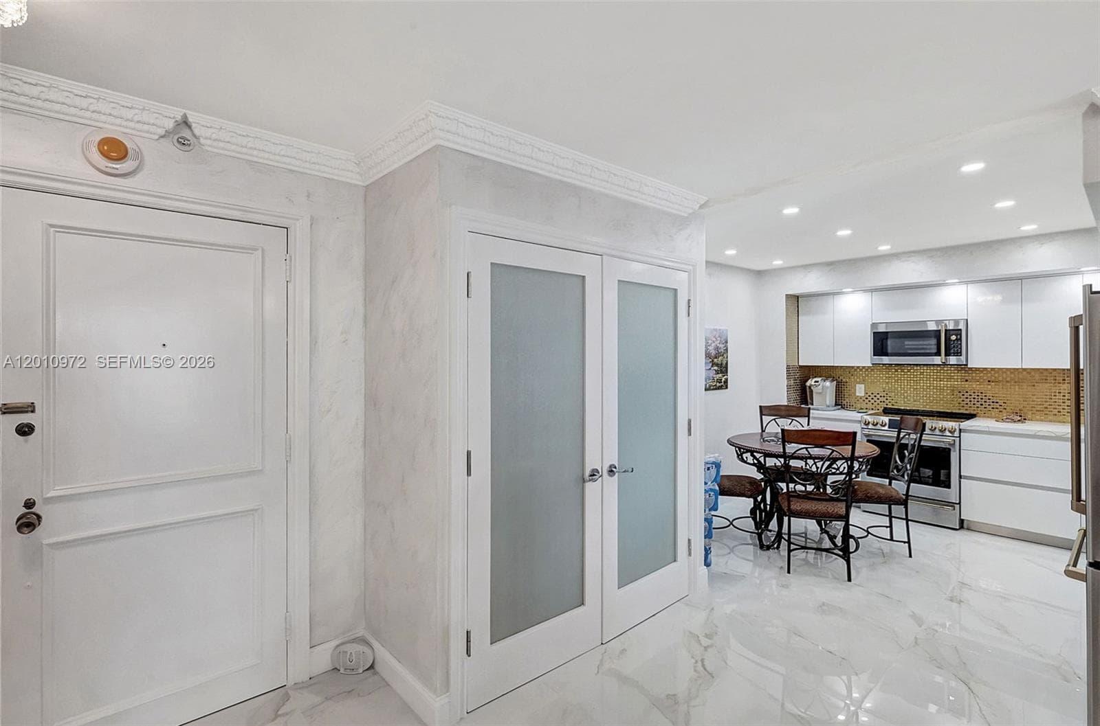 9801 Collins Ave 20T photo 7