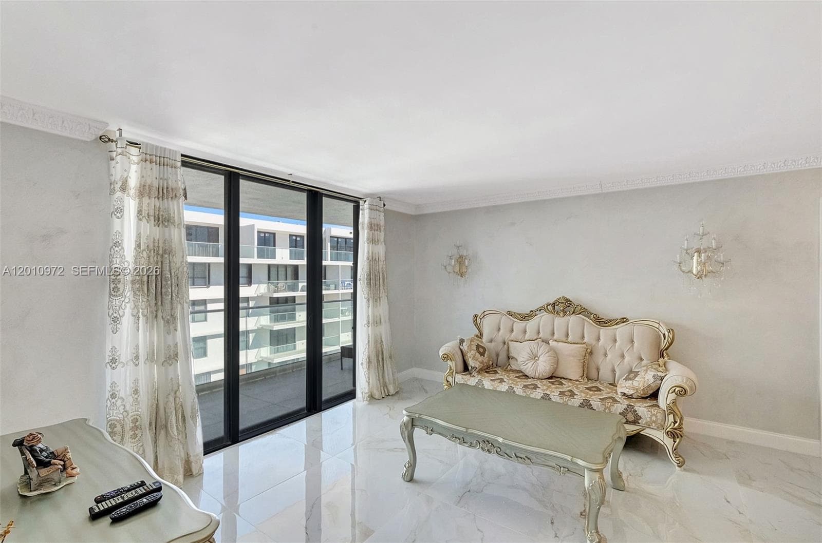 9801 Collins Ave 20T photo 11