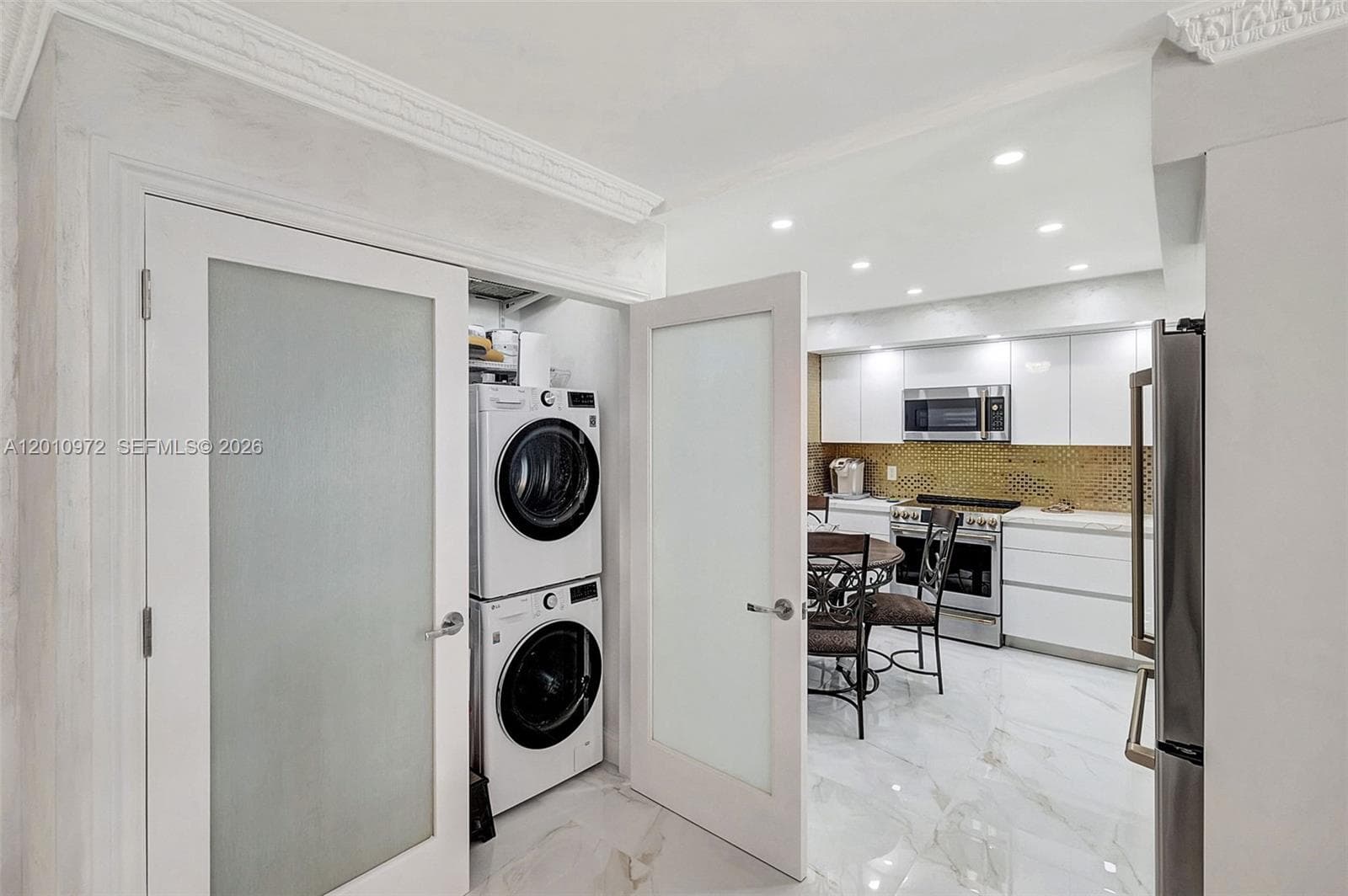 9801 Collins Ave 20T photo 19