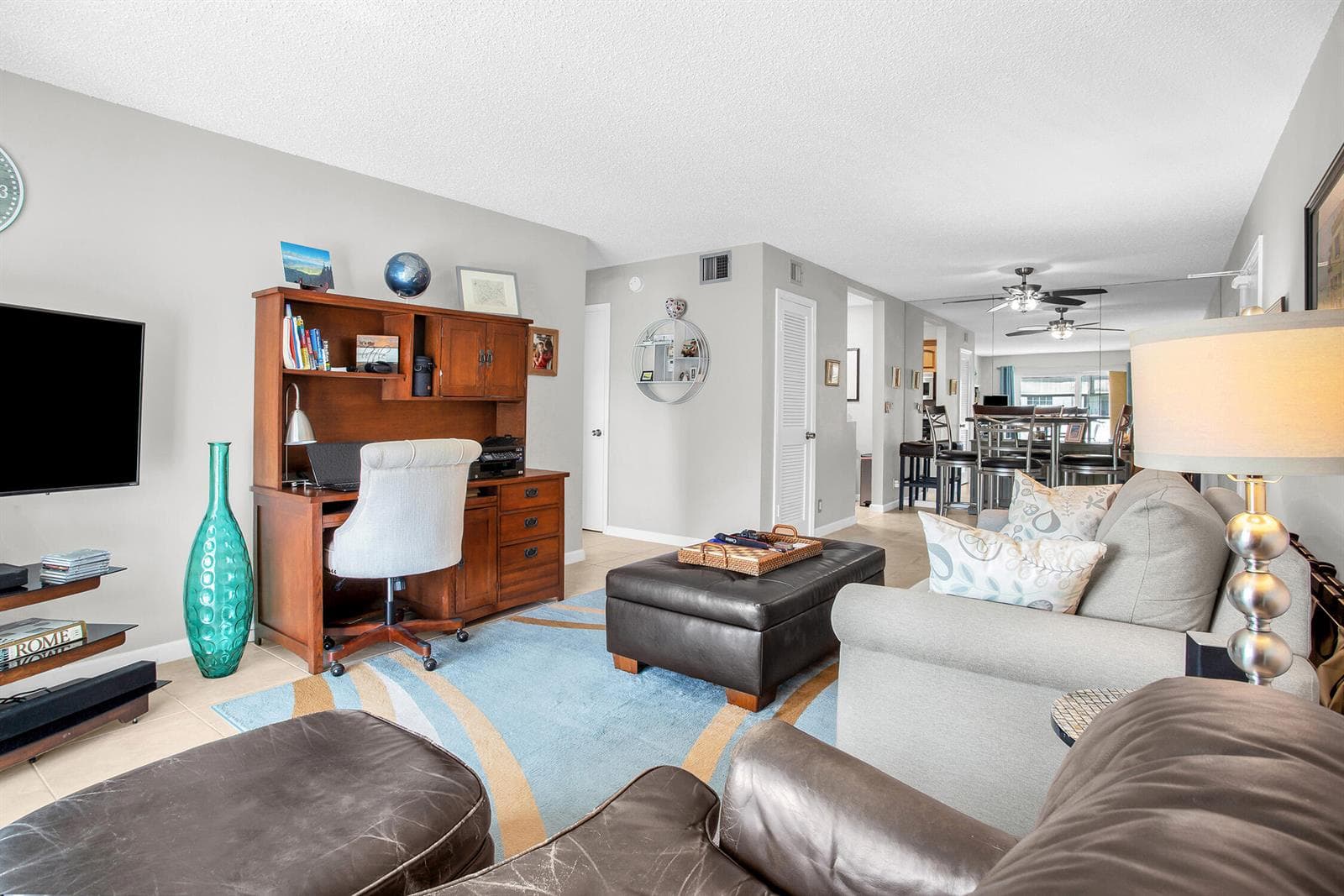 6345 Bay Club Drive 3 photo 7