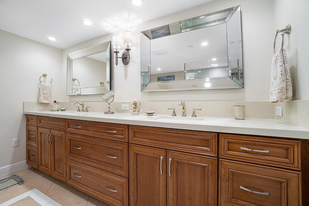 5080 N Ocean Drive 19d photo 17