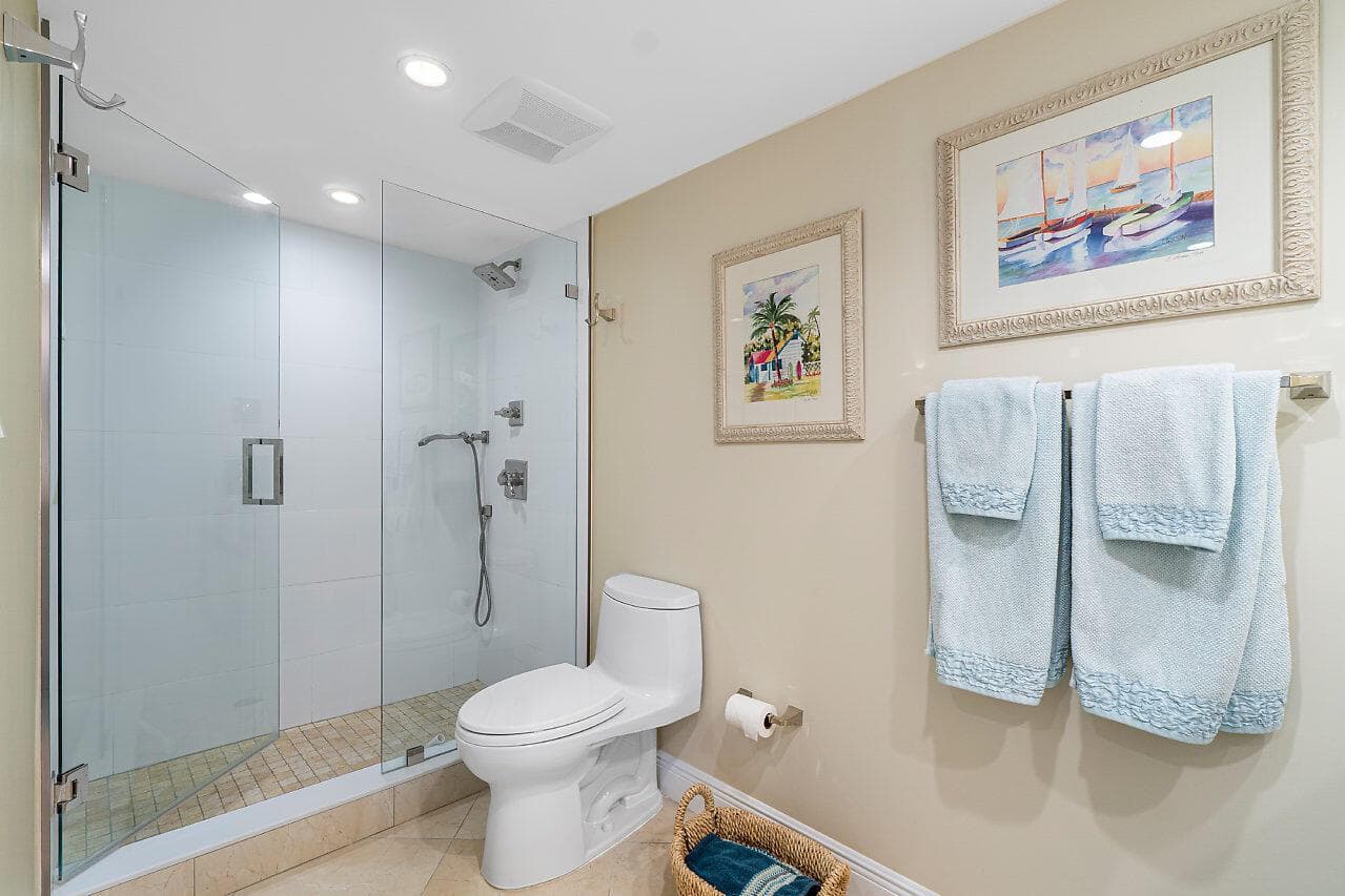 5080 N Ocean Drive 19d photo 22