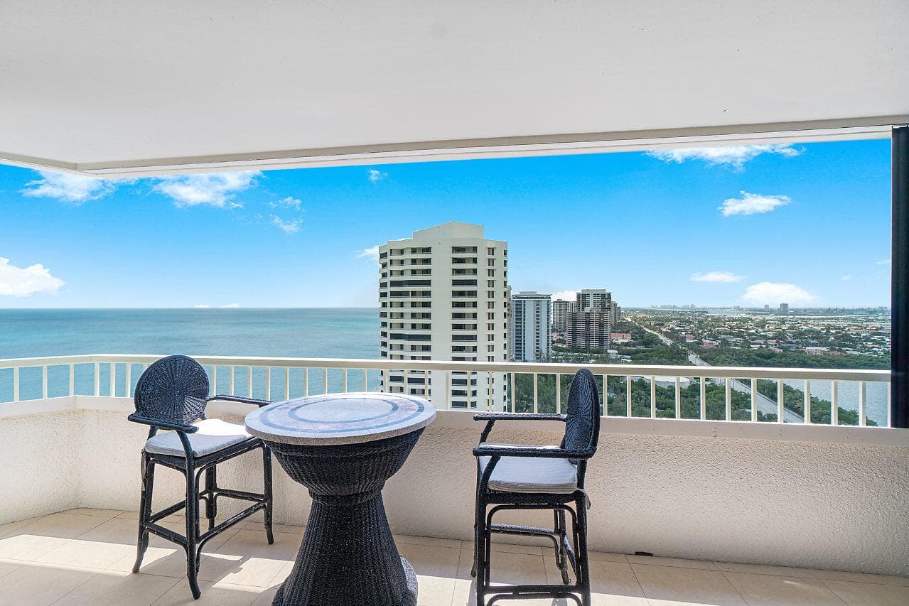 5080 N Ocean Drive 19d photo 3