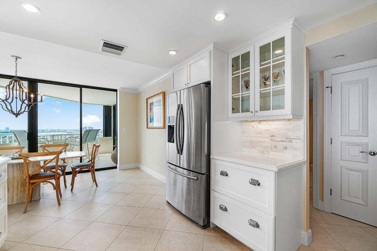 5080 N Ocean Drive 19d photo 14