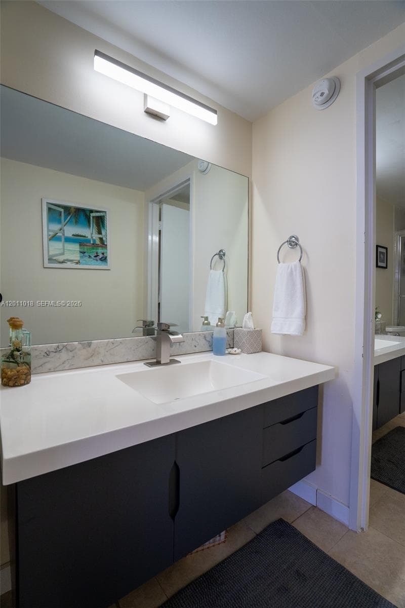 500 Three Islands Blvd 1008 photo 18