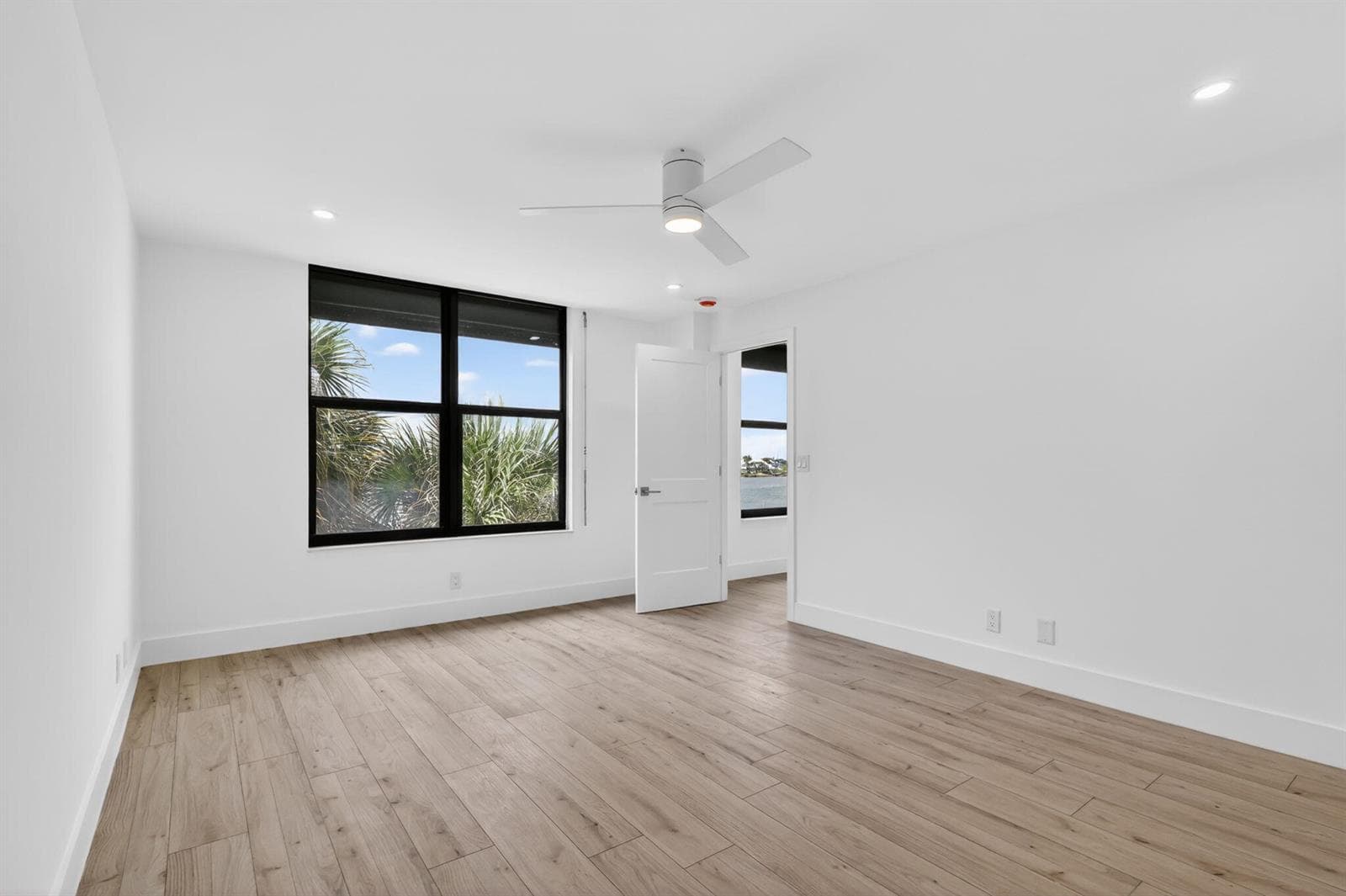 1748 Jupiter Cove Drive 319 photo 19