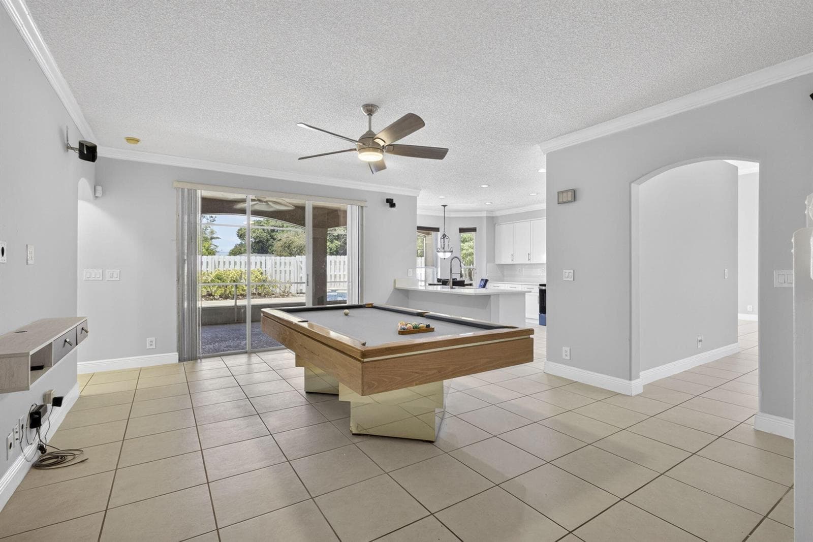 6263 Shadow Tree Lane photo 18