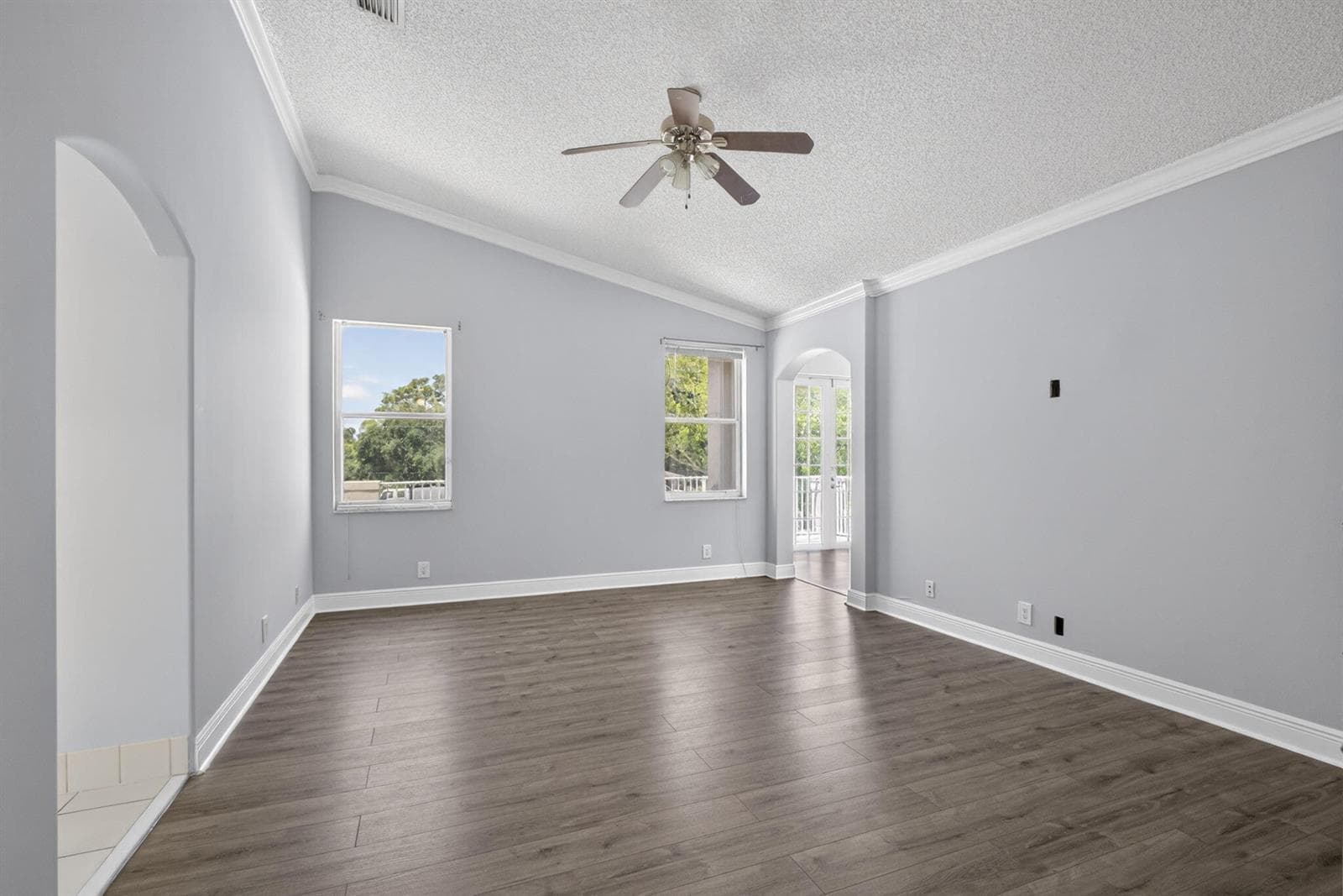 6263 Shadow Tree Lane photo 25