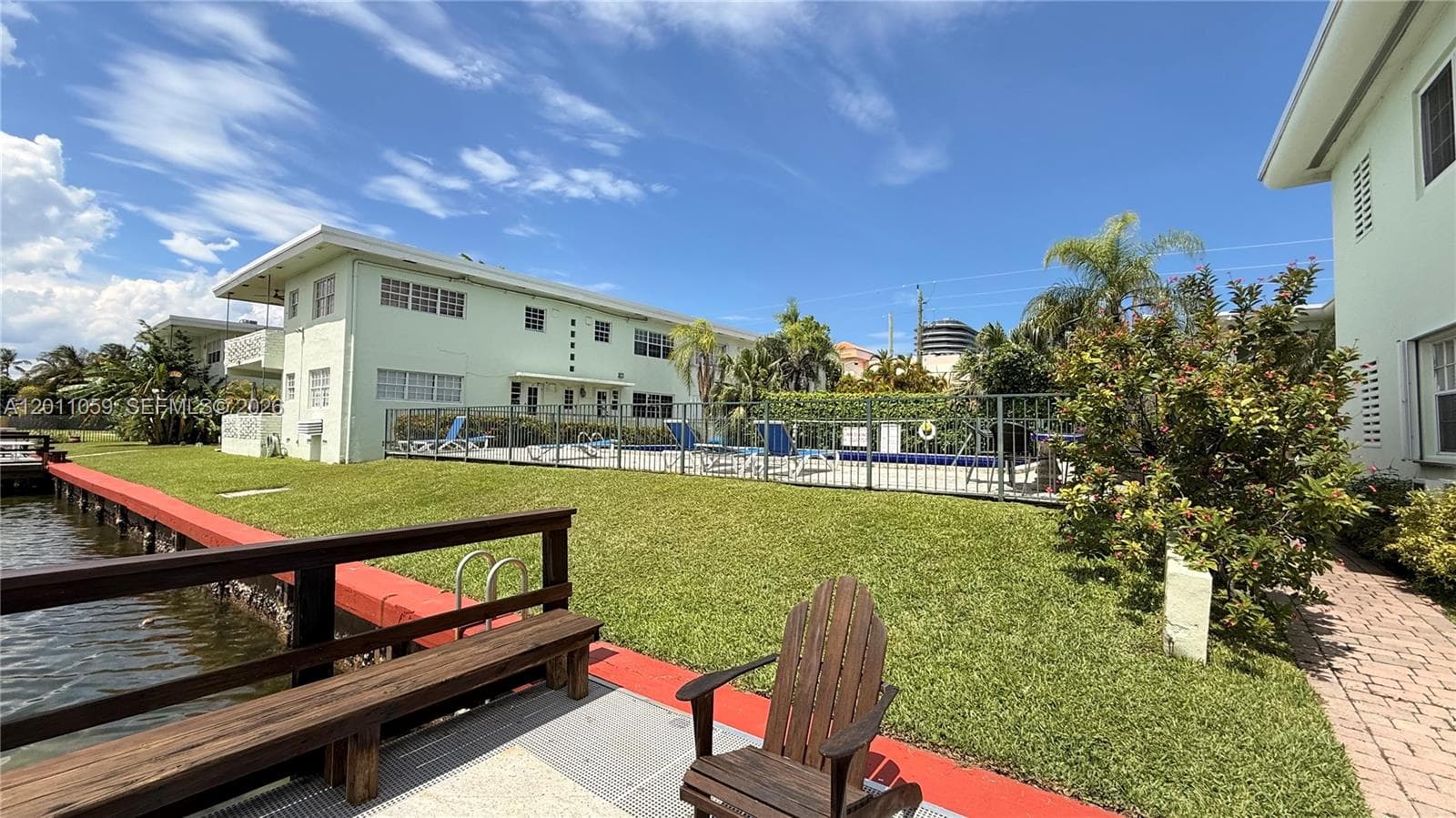 8600 Byron Ave 8600-8 photo 18