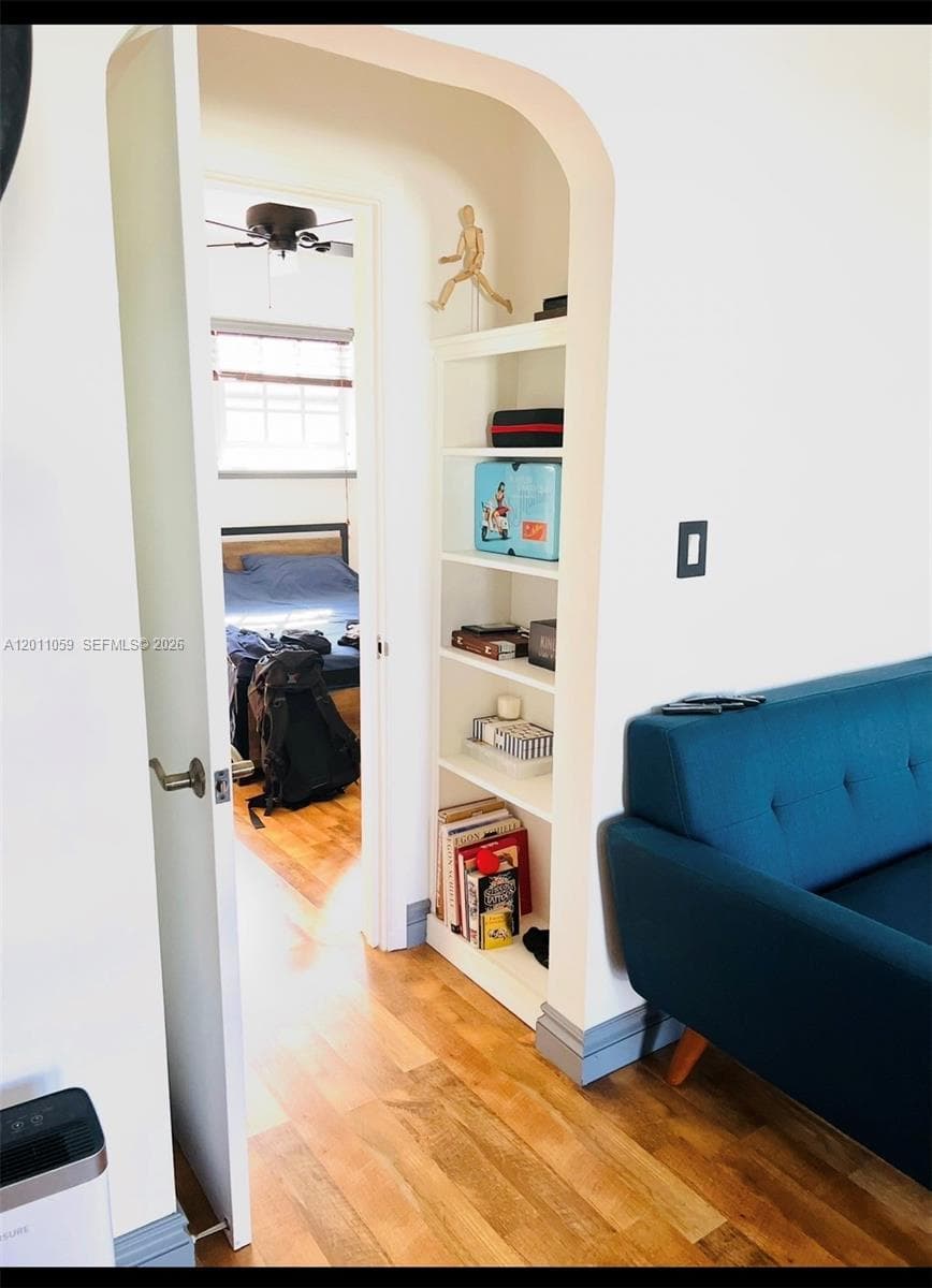 8600 Byron Ave 8600-8 photo 11