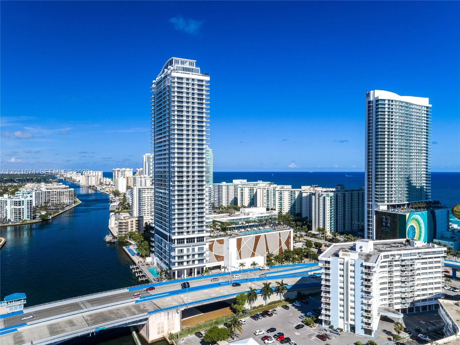 4010 S Ocean Dr R1808 photo 2