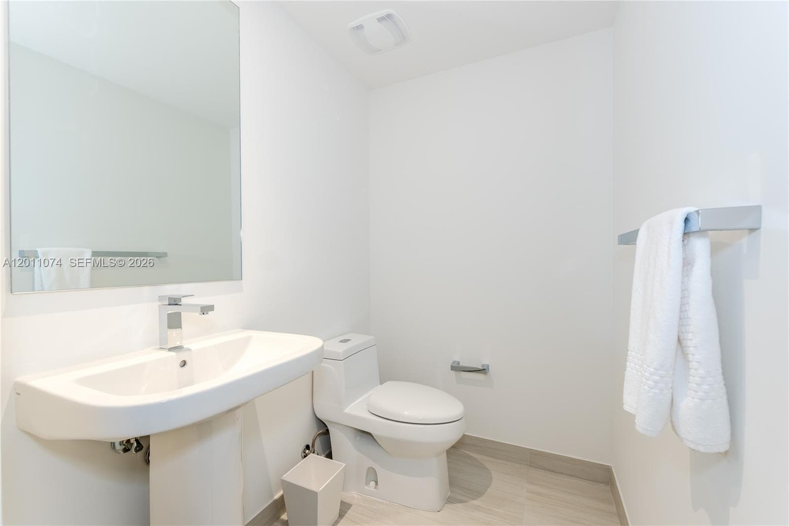 4010 S Ocean Dr R1808 photo 14
