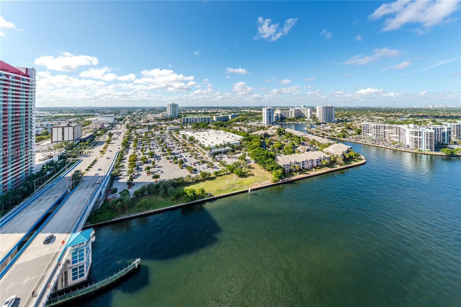 4010 S Ocean Dr R1808 photo 15