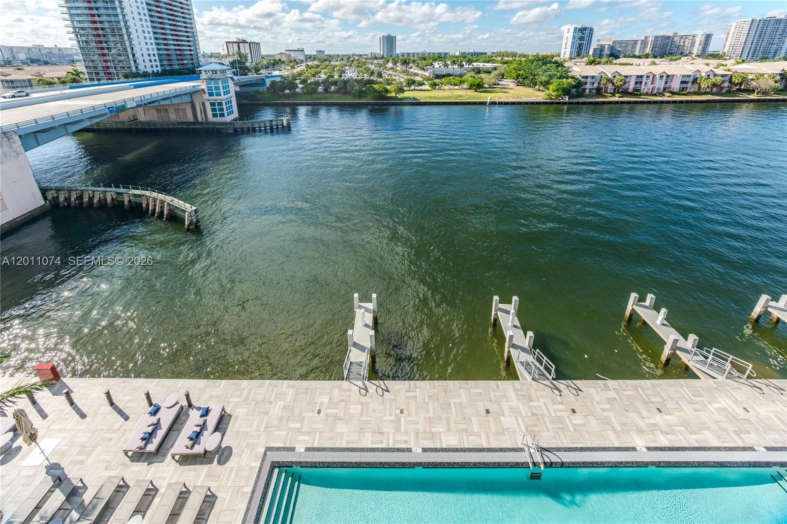 4010 S Ocean Dr R1808 photo 11