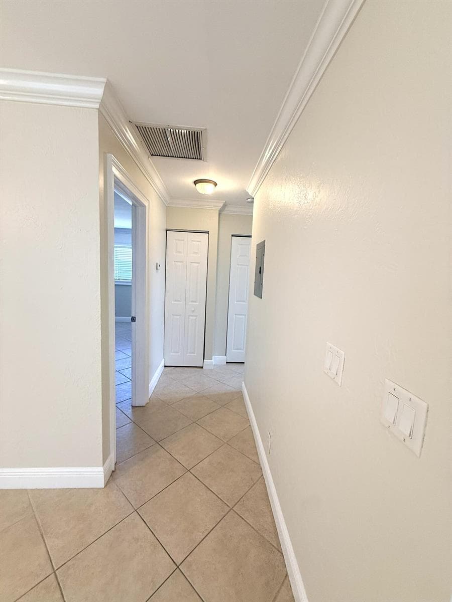 735 Hummingbird Way 204 photo 6