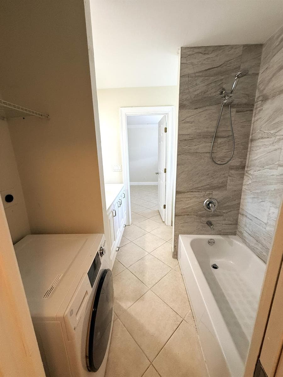 735 Hummingbird Way 204 photo 12