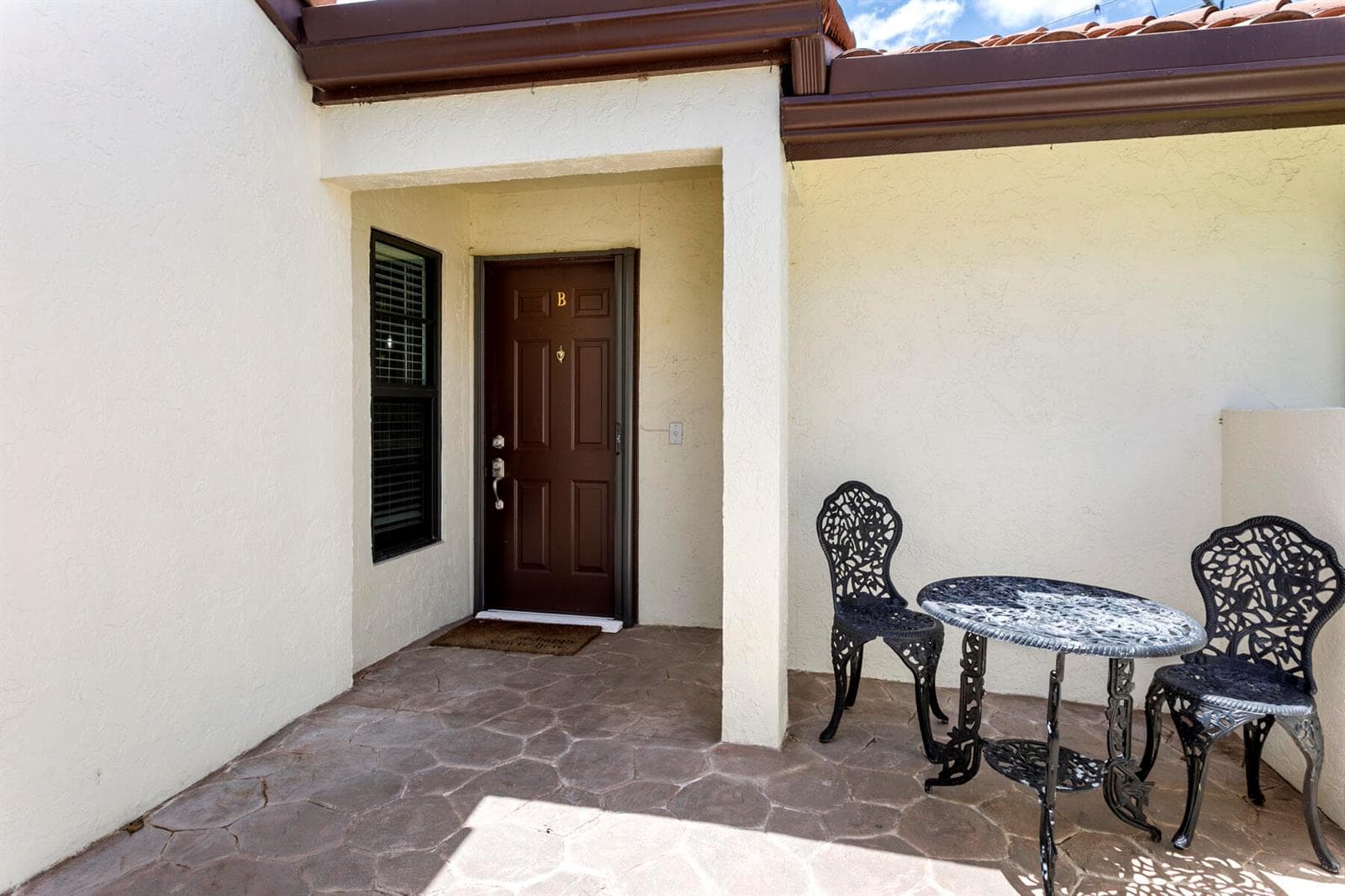 10711 Palm Leaf Drive B photo 3