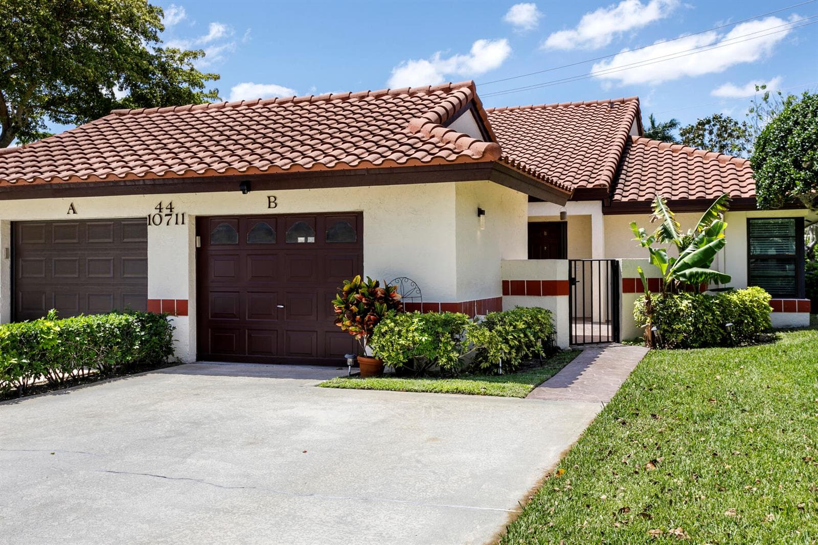 10711 Palm Leaf Drive B photo 1