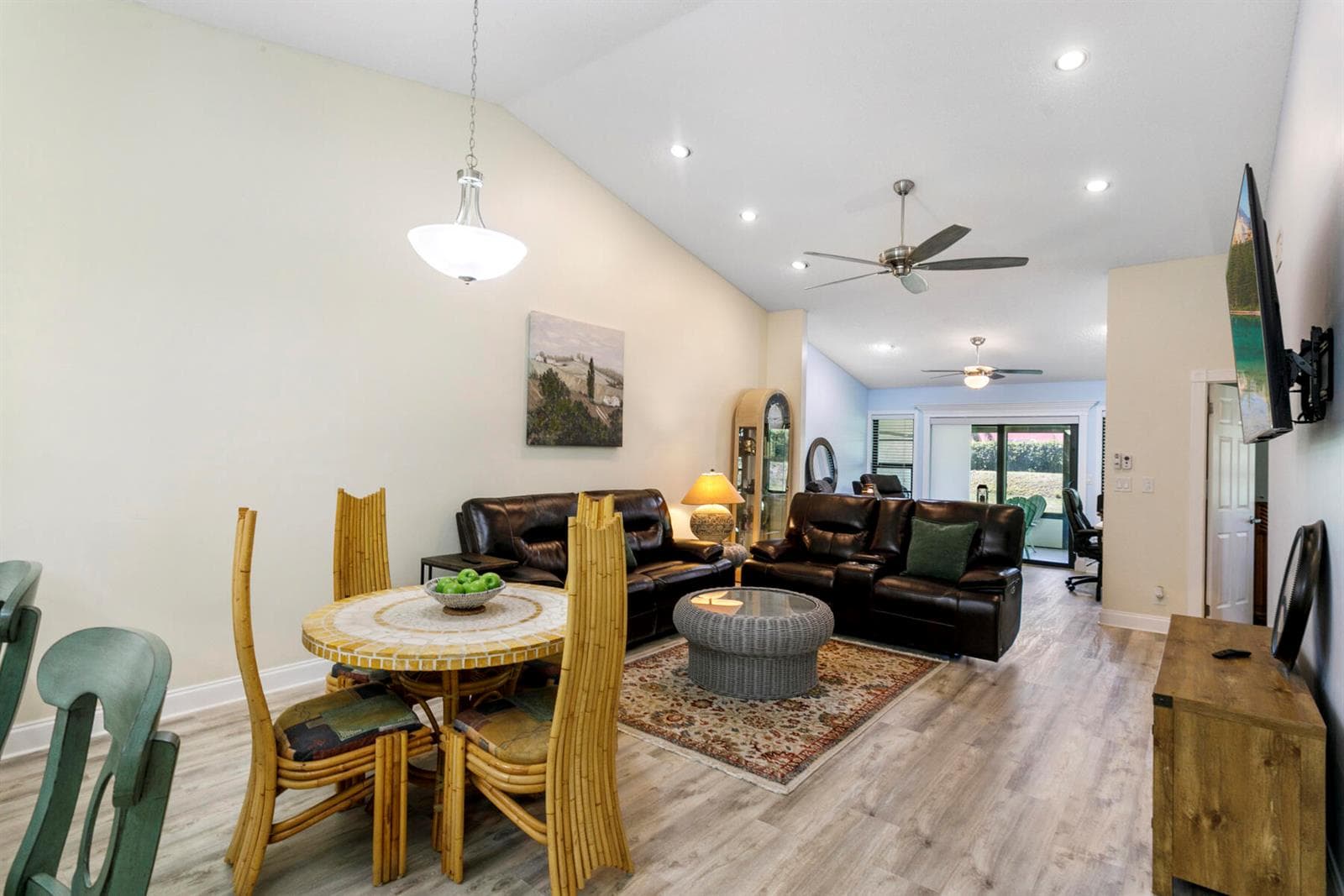 10711 Palm Leaf Drive B photo 8