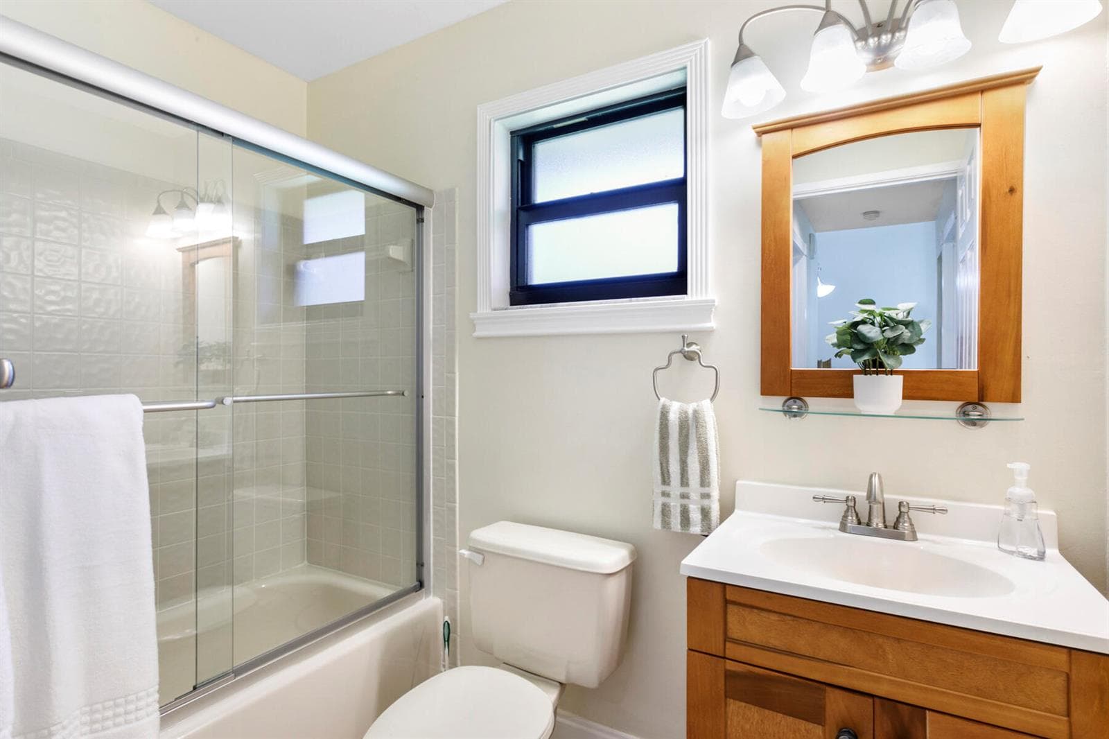 10711 Palm Leaf Drive B photo 25
