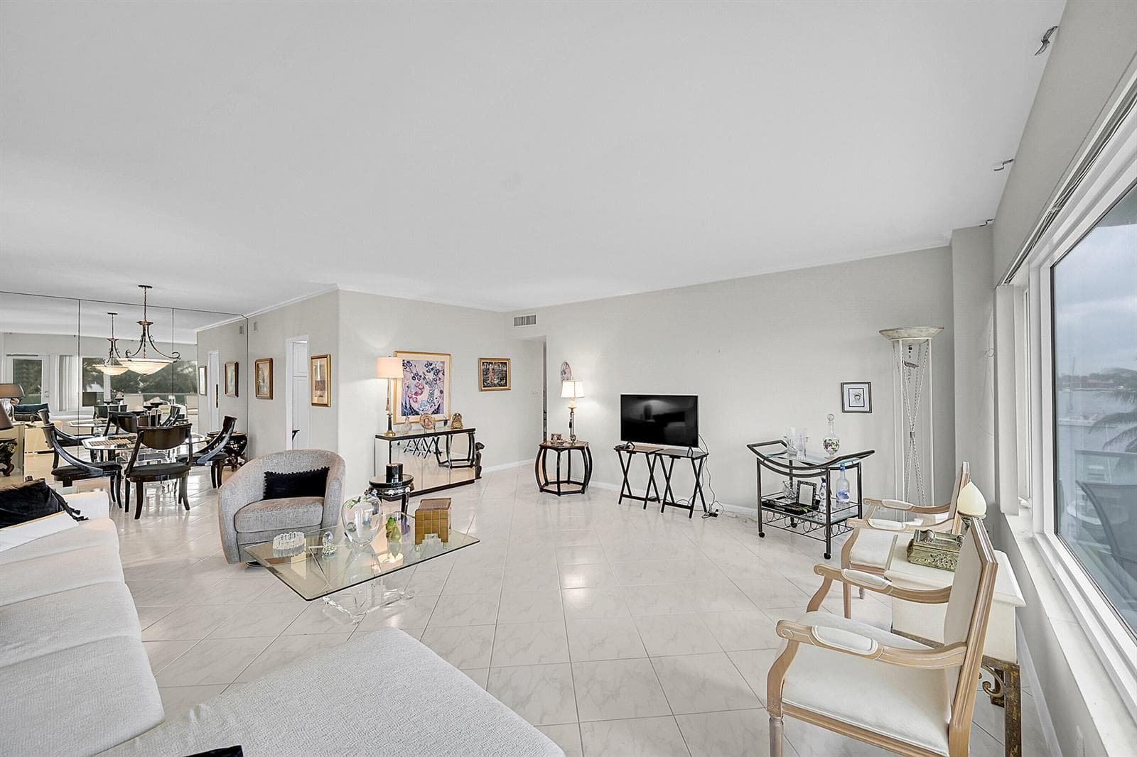 701 E Camino Real 4b photo 10