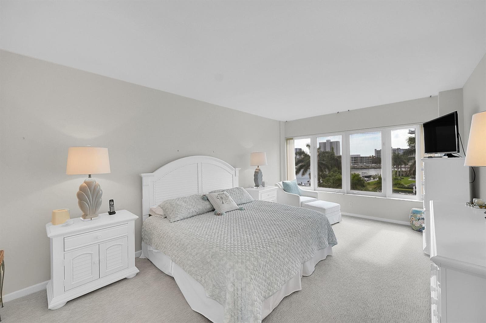 701 E Camino Real 4b photo 18