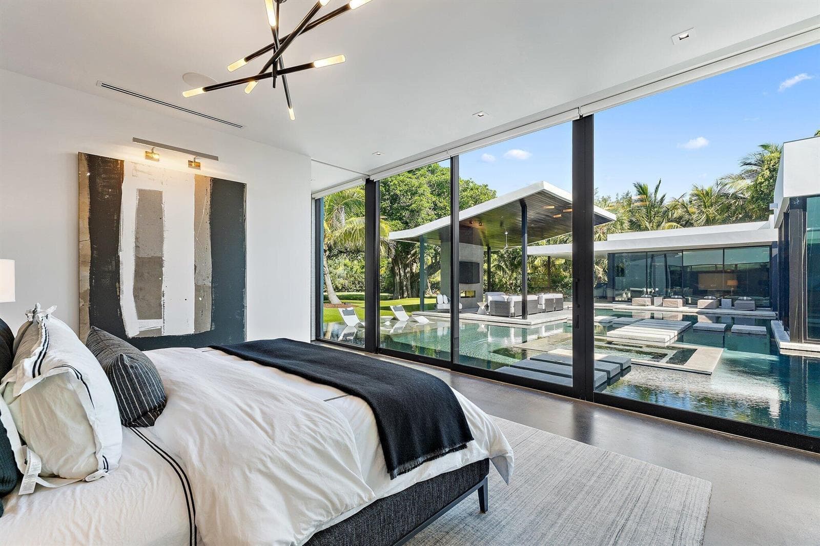 12 N Beach Road photo 23