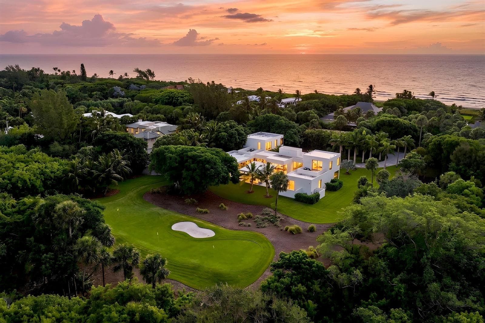 12 N Beach Road photo 1