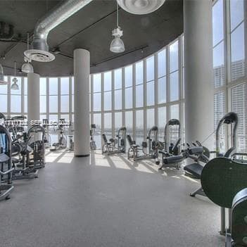 1800 Bayshore Dr 3807 photo 23