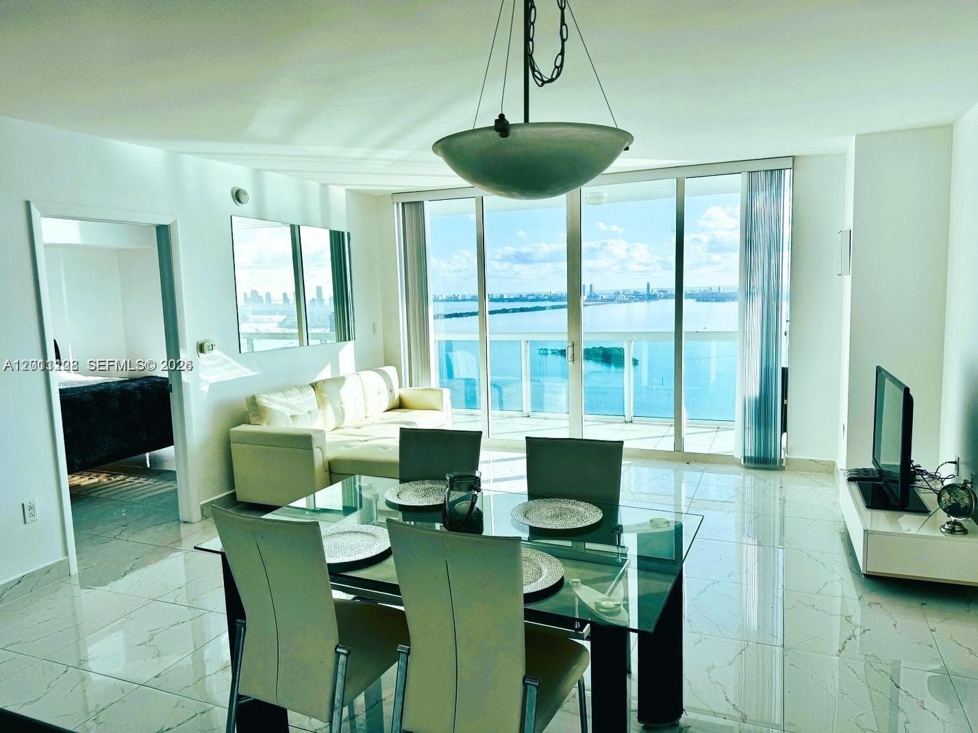 1800 Bayshore Dr 3807 photo 6