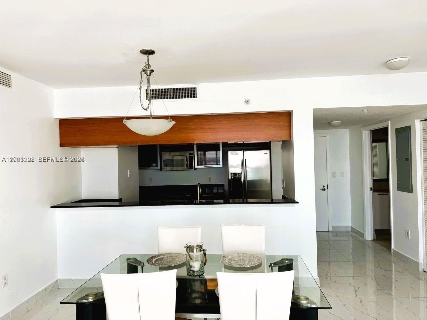 1800 Bayshore Dr 3807 photo 10