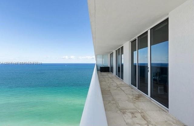 1830 Ocean Dr 3308 photo 14