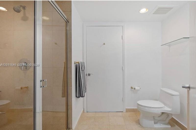 1830 Ocean Dr 3308 photo 11
