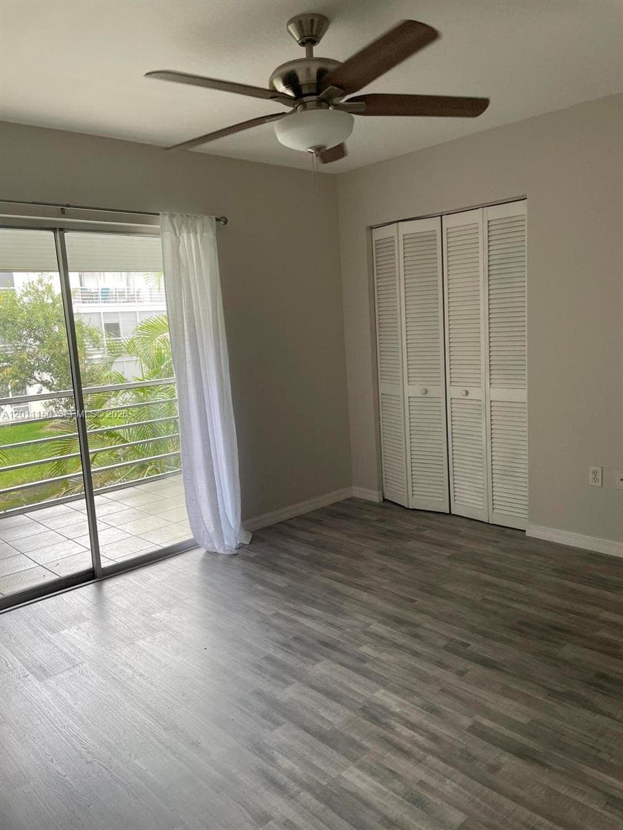 2878 Donnelly Dr 205 photo 9