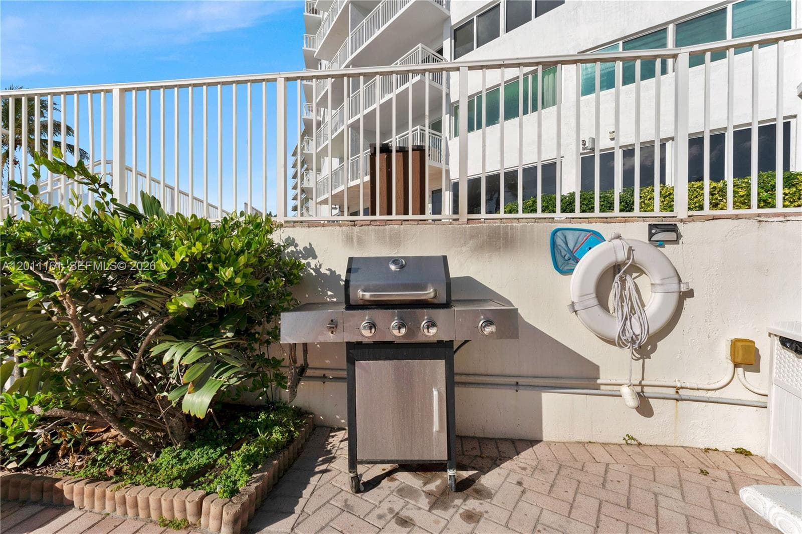 710 Ocean Blvd 511 photo 25