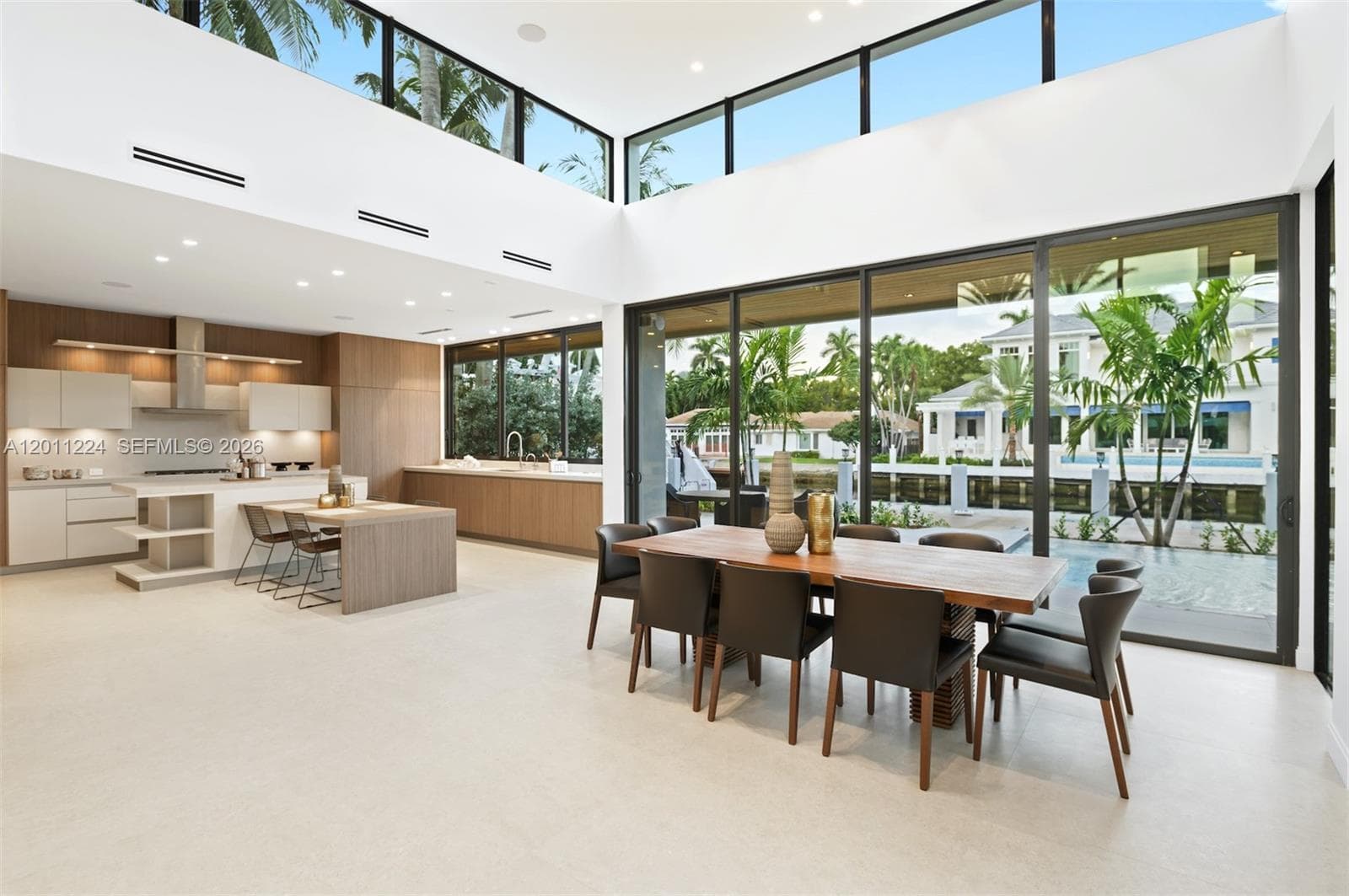 401 Royal Plaza Dr na photo 23