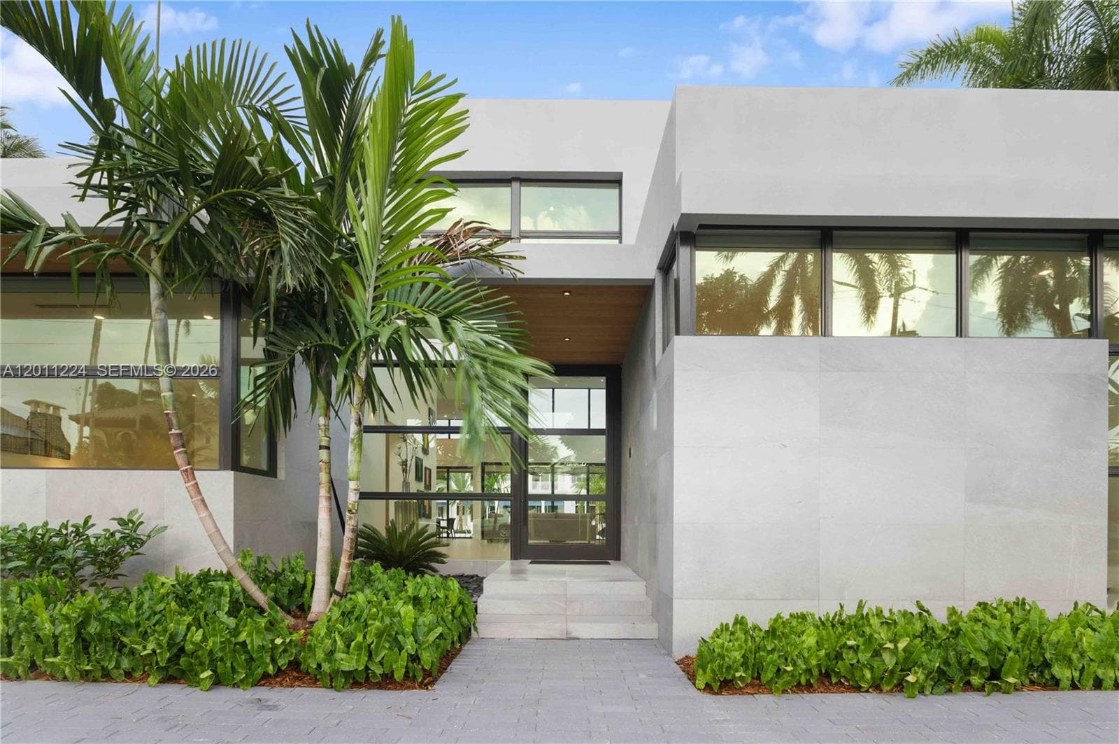 401 Royal Plaza Dr na photo 13
