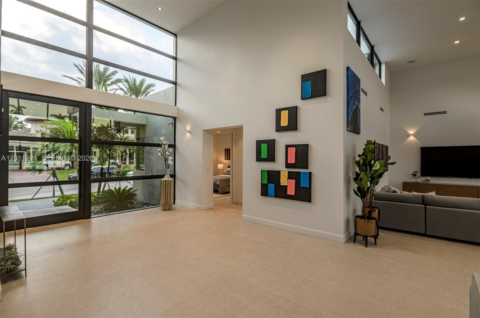 401 Royal Plaza Dr na photo 15