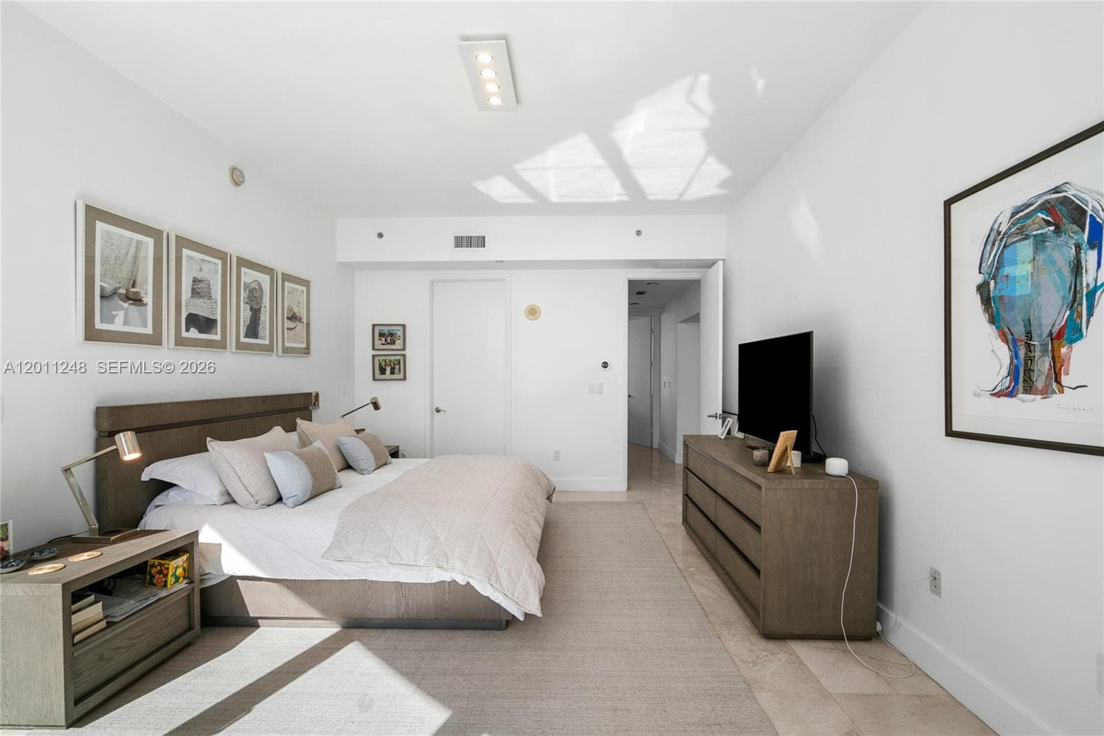 15901 Collins Ave 1206 photo 22