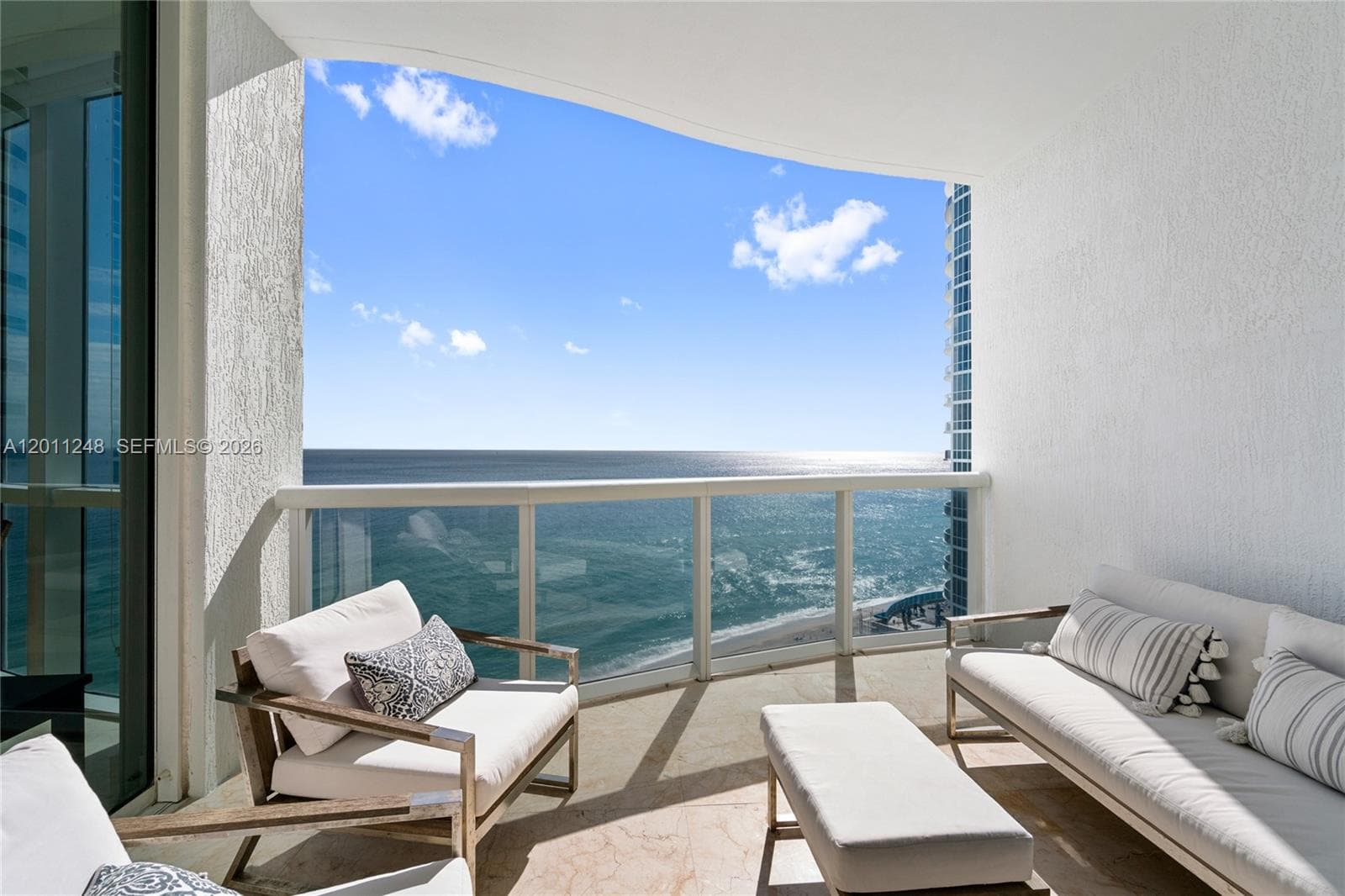 15901 Collins Ave 1206 photo 5
