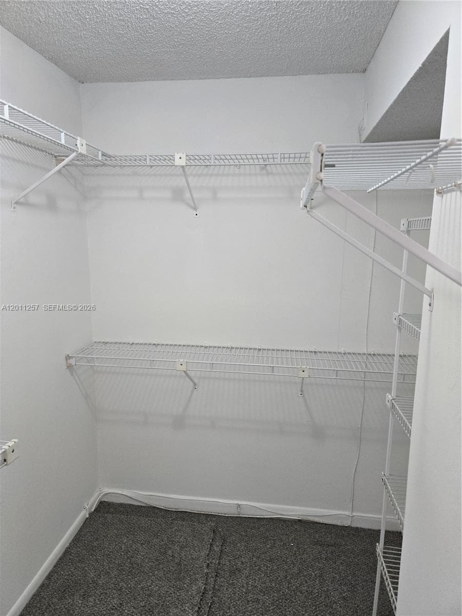 1207 photo 14