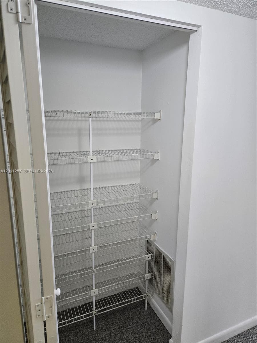 1207 photo 15